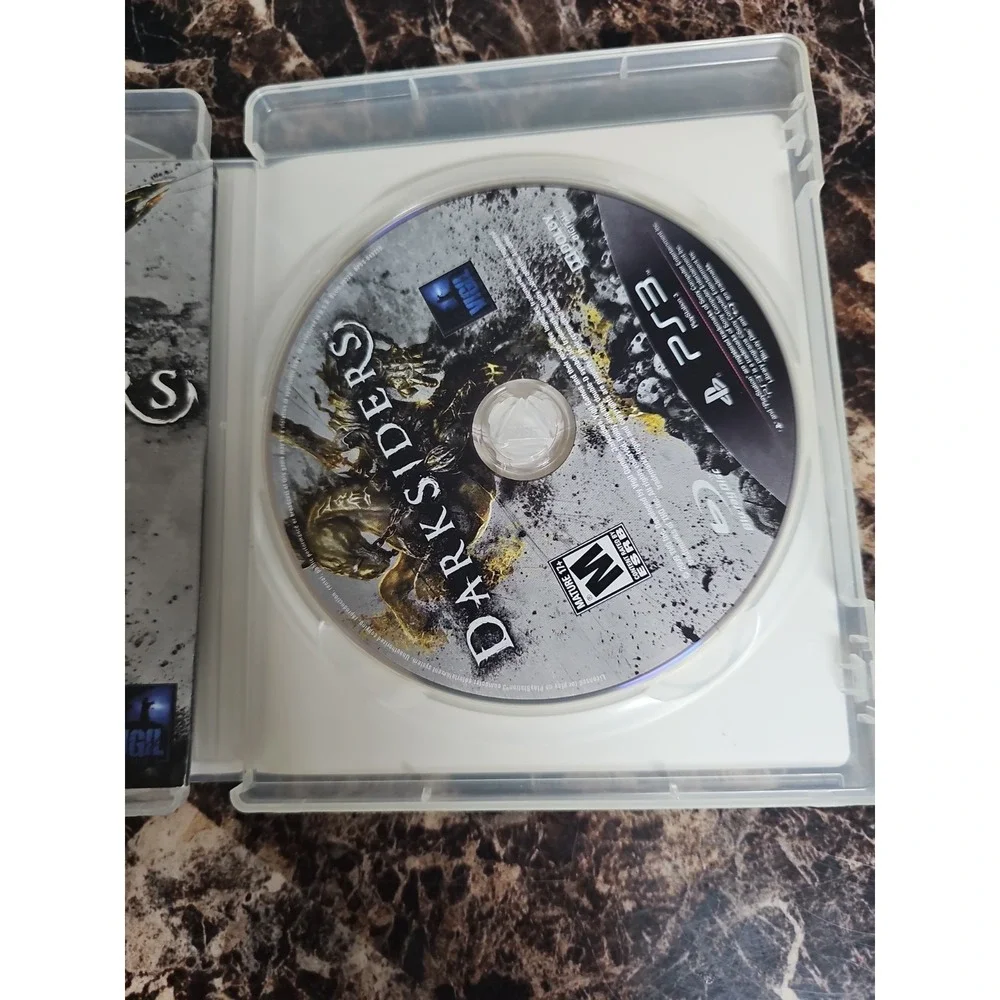 Darksiders‎ (Sony PlayStation 3, 2010)
